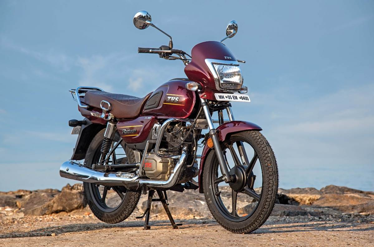 Hero Splendor Plus vs TVS Radeon: কোন গাড়িটা কেনা আপনার জন্য লাভজনক? পার্থক্য দেখে বুঝে নিন Hero Splendor Plus vs TVS Radeon: কোন গাড়িটা কেনা আপনার জন্য লাভজনক? পার্থক্য দেখে বুঝে নিন