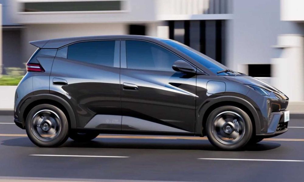 Electric Car: একবার চার্জ দিলে দৌড়াবে 400 কিমি! সস্তায় ঝাক্কাস ইলেকট্রিক গাড়ি নিয়ে এলো এই সংস্থা Electric Car: একবার চার্জ দিলে দৌড়াবে 400 কিমি! সস্তায় ঝাক্কাস ইলেকট্রিক গাড়ি নিয়ে এলো এই সংস্থা