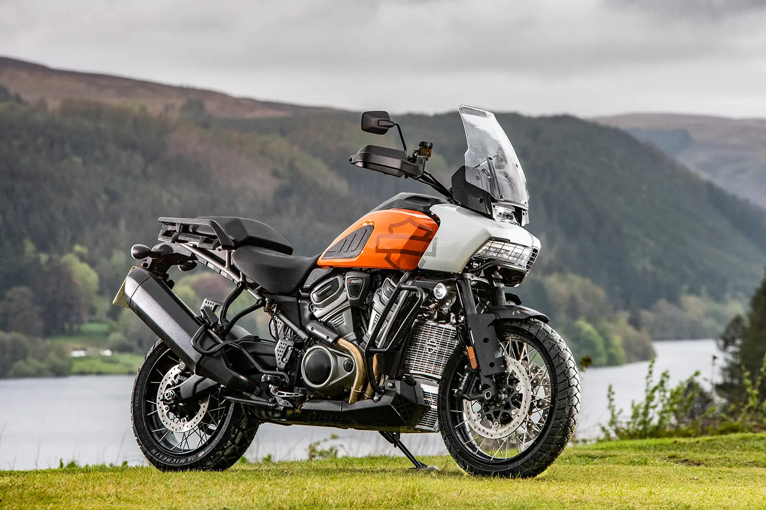ব্যপক ছাড় মিলছে Harley Davidson বাইকে, এক ধাক্কায় দাম কমল 5 লাখ টাকা! সুযোগ মিস করবেন না ব্যপক ছাড় মিলছে Harley Davidson বাইকে, এক ধাক্কায় দাম কমল 5 লাখ টাকা! সুযোগ মিস করবেন না