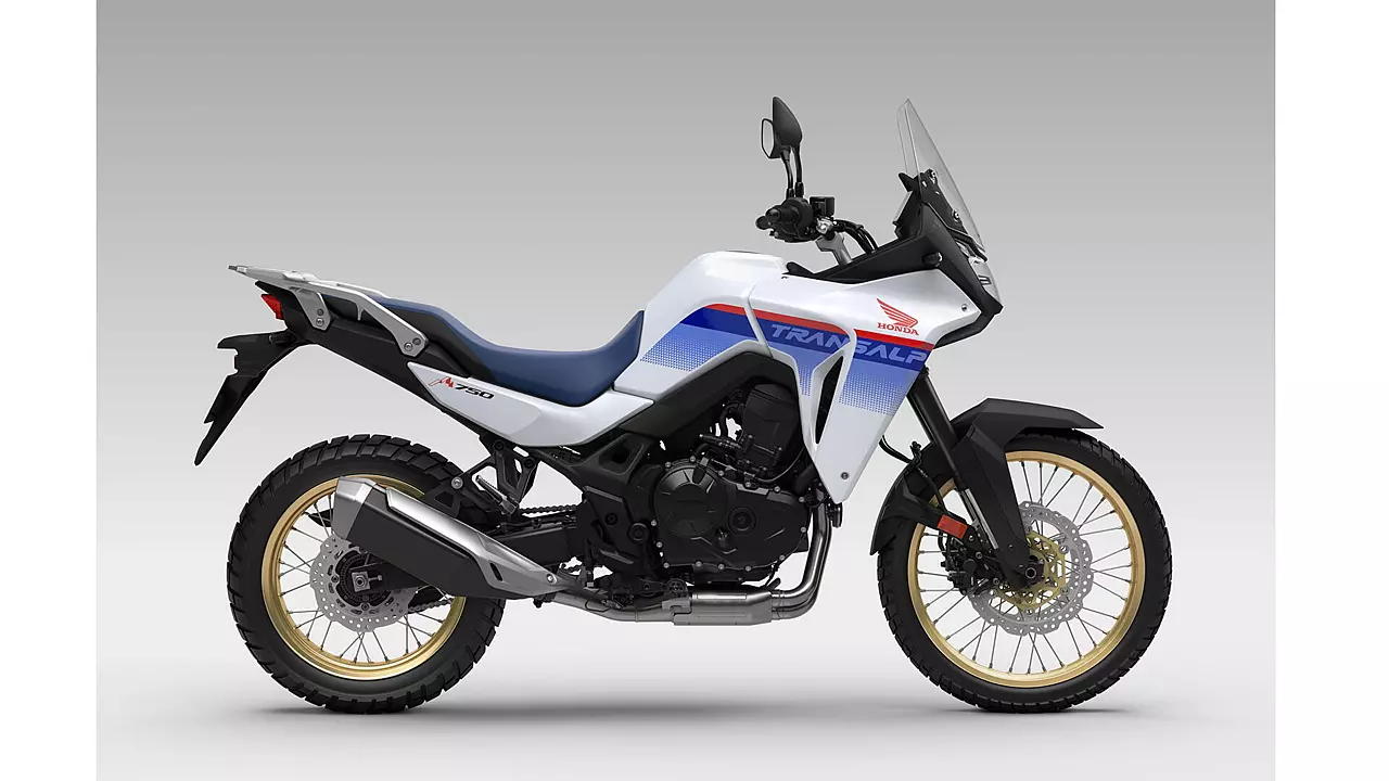 Honda XL750 Transalp VS BMW F 850 GS, দুই বাইকের মধ্যে কে এগিয়ে? পার্থক্য দেখে বিচার করুন Honda XL750 Transalp VS BMW F 850 GS, দুই বাইকের মধ্যে কে এগিয়ে? পার্থক্য দেখে বিচার করুন